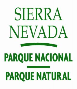 La Almazara Quaryat Dillar pertenece a la Marca Parque Natural de Andalucía que le certifica como una empresa preocupada por la sostenibilidad del medio ambiente y del Parque Natural al que pertenece